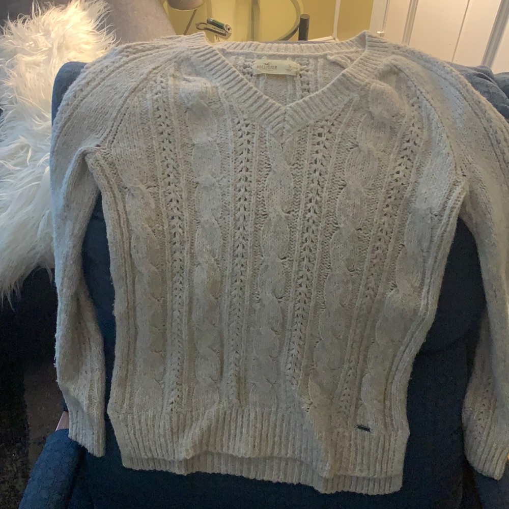 knitted hollister sweater